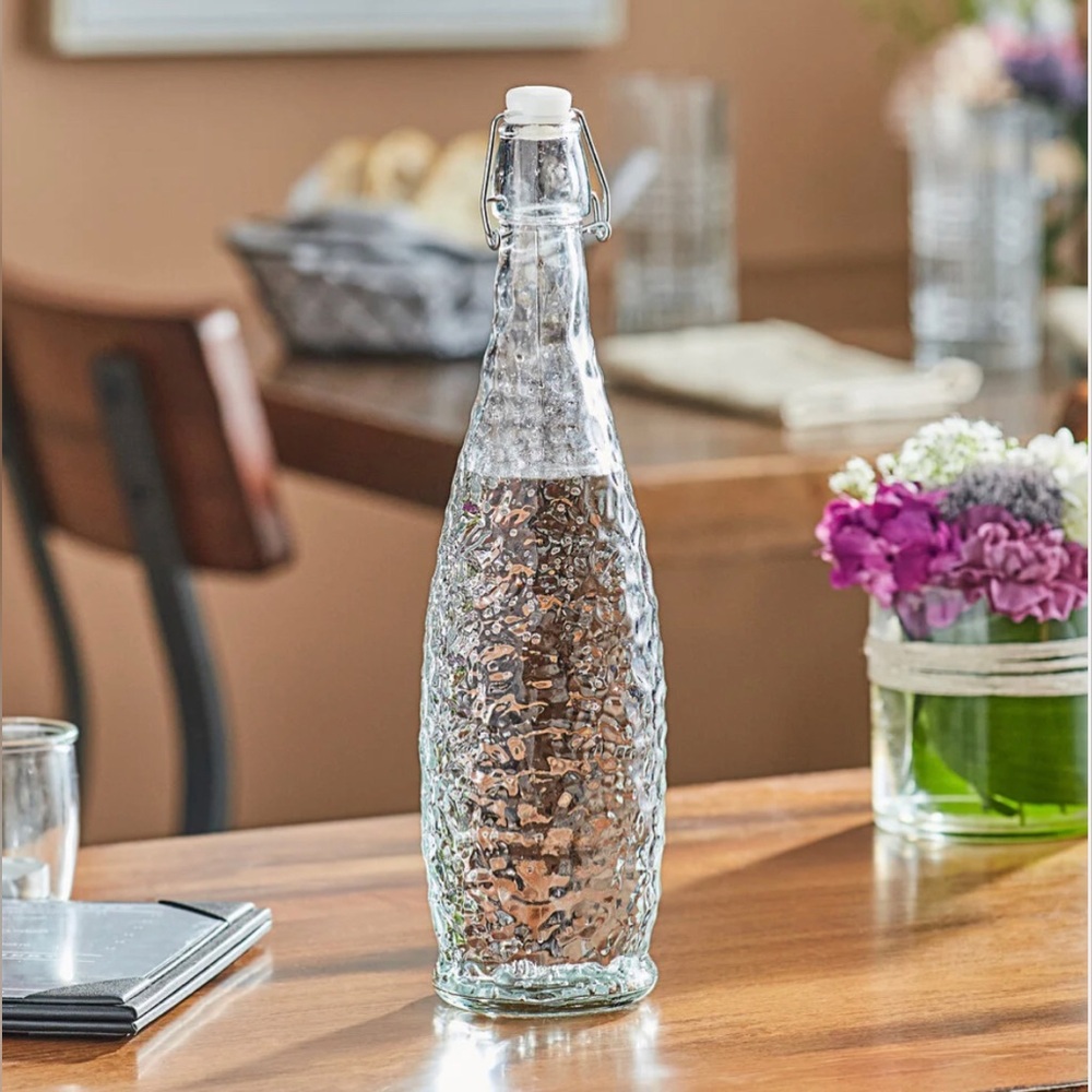 ACOPA 32 OZ. TEXTURED GLASS WATER BOTTLE WITH CLEAR SWING TOP LID.  6 available